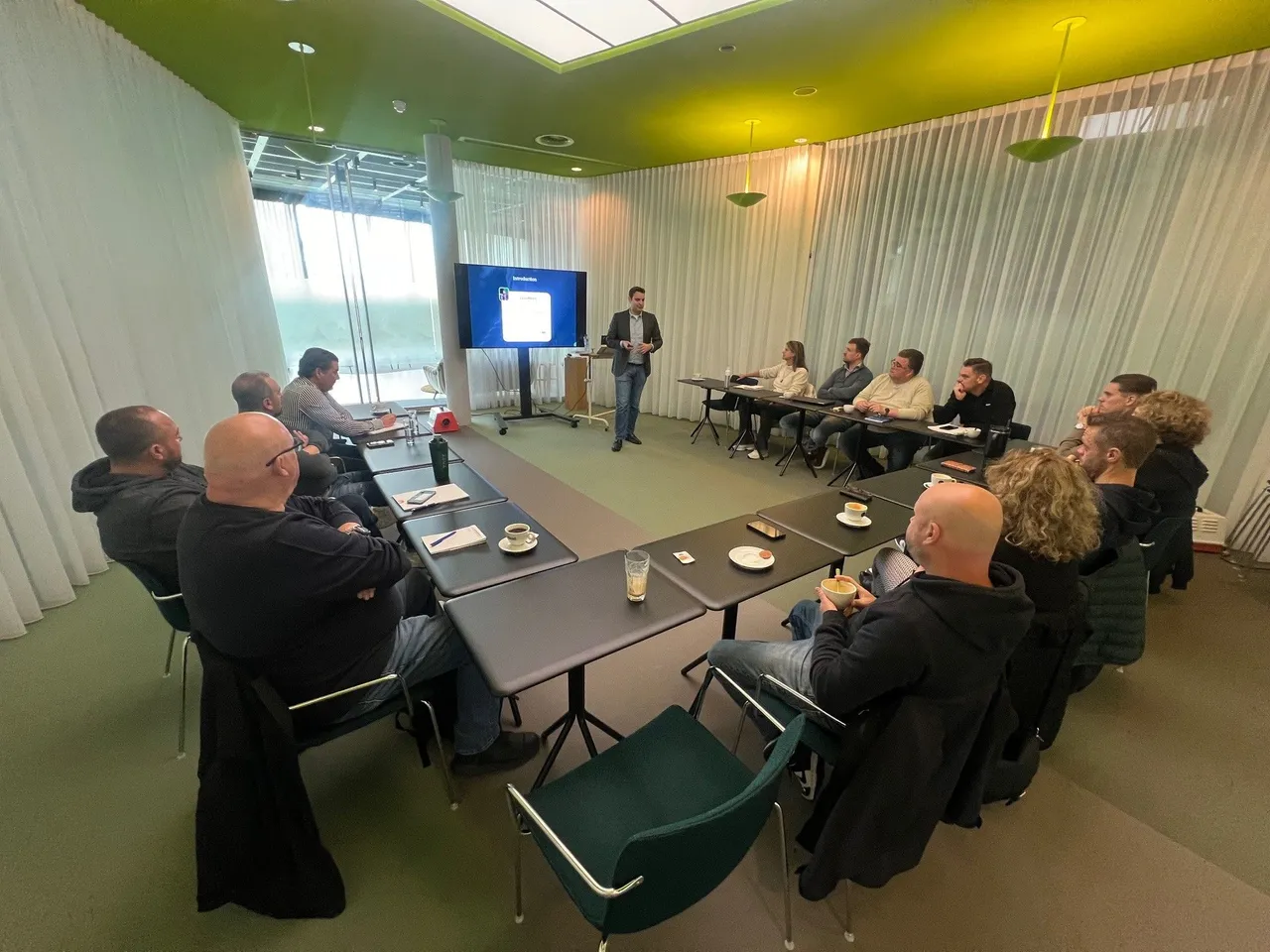 Företagsutbildning med praktisk dokumentverifiering